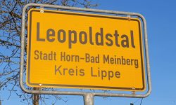 Ortsschild Leopoldstal